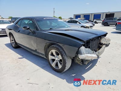 Czwarte zdjęcie samochodu z boku: 2014 DODGE CHALLENGER SXT VIN:2C3CDYAG2EH208481 - miniatura