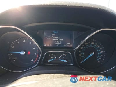 Zdjęcie 9 z 12 samochodu: 2012 FORD FOCUS SE VIN:1FAHP3F23CL457208 - miniatura