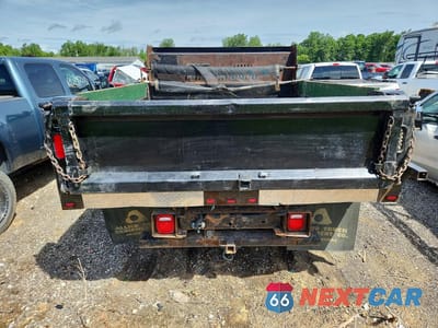 Zdjęcie 6 z 12 samochodu: 2008 GMC SIERRA K3500 VIN:1GDJK34K78E167946 - miniatura