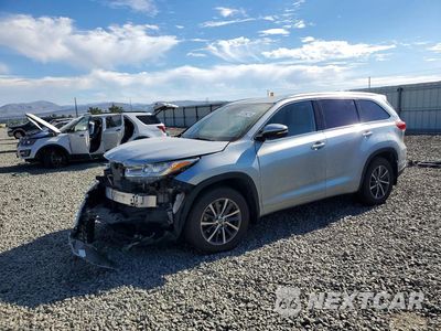 2018 TOYOTA HIGHLANDER XLE 5TDJZRFH1JS560362 - główne zdjęcie licytacji z USA - miniatura