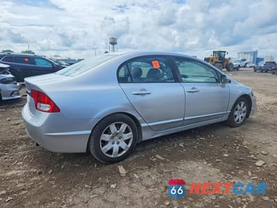 Trzecie zdjęcie samochodu z tyłu: 2010 HONDA CIVIC LX VIN:19XFA1F53AE046544 - miniatura