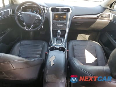 Zdjęcie 8 z 13 samochodu: 2015 FORD FUSION SE PHEV VIN:3FA6P0PU9FR280983 - miniatura