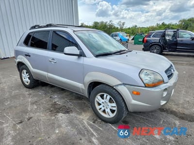 Czwarte zdjęcie samochodu z boku: 2006 HYUNDAI TUCSON GLS VIN:KM8JN12D86U265158 - miniatura