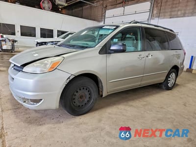2004 TOYOTA SIENNA LE 8 PASSENGER 5TDZA23C24S164522 - główne zdjęcie licytacji z USA - miniatura