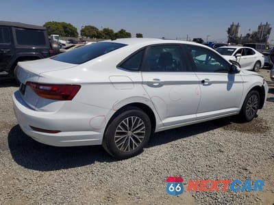 Trzecie zdjęcie samochodu z tyłu: 2019 VOLKSWAGEN JETTA S VIN:3VWC57BU5KM266389 - miniatura
