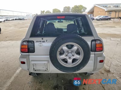 Zdjęcie 6 z 12 samochodu: 1999 TOYOTA RAV4 BASE VIN:JT3HP10V7X7135353 - miniatura
