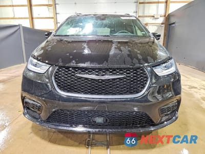 Piąte zdjęcie samochodu w środku: 2025 CHRYSLER PACIFICA LIMITED VIN:2C4RC1GG3SR566427 - miniatura