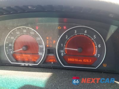 Zdjęcie 9 z 12 samochodu: 2007 BMW 750 VIN:WBAHN83557DT75151 - miniatura