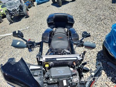 Piąte zdjęcie samochodu w środku: 2025 HARLEY-DAVIDSON FLHXSE VIN:1HD1PX611SB960314 - miniatura