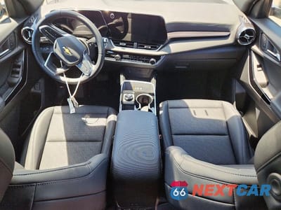 Zdjęcie 8 z 13 samochodu: 2026 CHEVROLET EQUINOX VIN:3GNAXPEG2TL258095 - miniatura