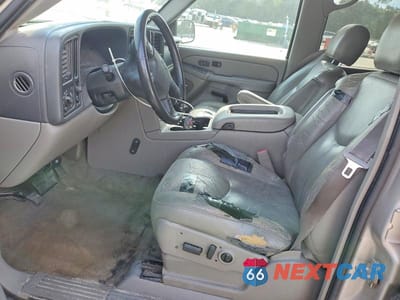 Zdjęcie 7 z 13 samochodu: 2006 CHEVROLET SUBURBAN C1500 VIN:3GNEC16Z06G113662 - miniatura