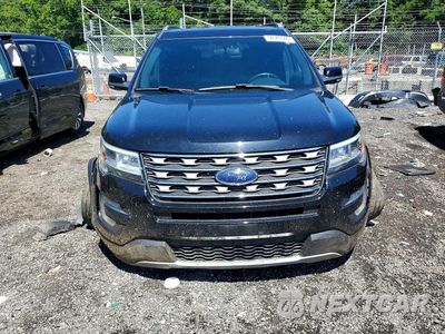 Piąte zdjęcie samochodu w środku: 2017 FORD EXPLORER XLT VIN:1FM5K8D86HGD81866 - miniatura