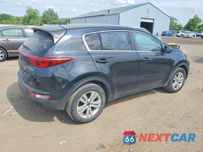 Trzecie zdjęcie samochodu z tyłu: 2018 KIA SPORTAGE LX VIN:KNDPMCAC3J7463062 - miniatura