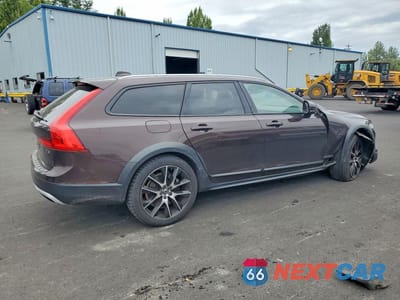 Trzecie zdjęcie samochodu z tyłu: 2018 VOLVO V90 CROSS COUNTRY T6 INSCRIPTION VIN:YV4A22NL6J1019027 - miniatura