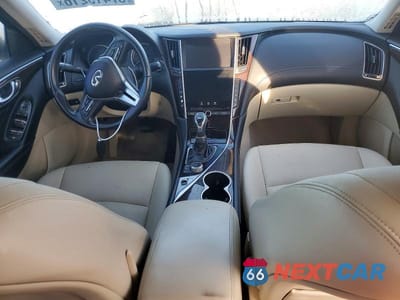 Zdjęcie 8 z 12 samochodu: 2018 INFINITI Q50 3.0T LUXE VIN:JN1EV7AP6JM363119 - miniatura