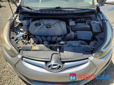Zdjęcie 11 z 12 samochodu: 2016 HYUNDAI ELANTRA SE VIN:5NPDH4AE8GH718906 - miniatura