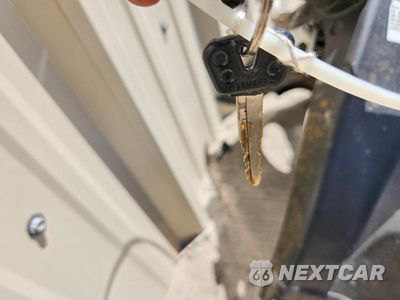 Zdjęcie 8 z 10 samochodu: 2010 YAMAHA YZFR1 VIN:JYARN23E1AA007588 - miniatura
