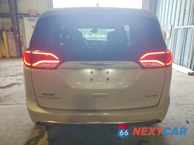 Zdjęcie 6 z 13 samochodu: 2017 CHRYSLER PACIFICA LIMITED VIN:2C4RC1GG3HR560586 - miniatura