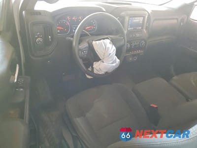 Zdjęcie 8 z 12 samochodu: 2019 CHEVROLET SILVERADO C1500 VIN:3GCNWAEH1KG310908 - miniatura