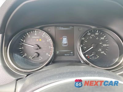 Zdjęcie 9 z 13 samochodu: 2017 NISSAN ROGUE SV VIN:KNMAT2MV0HP597277 - miniatura