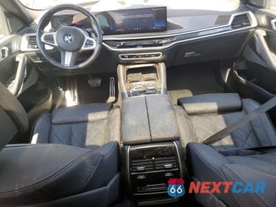 Zdjęcie 8 z 13 samochodu: 2024 BMW X6 XDRIVE40I VIN:5UX33EX04R9W08540 - miniatura