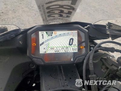 Zdjęcie 7 z 9 samochodu: 2025 KAWASAKI ZX636 K VIN:JKBZXJJ19SA026731 - miniatura