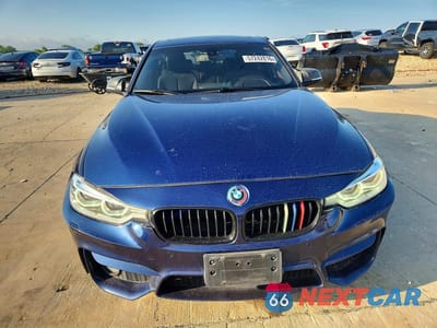 Piąte zdjęcie samochodu w środku: 2018 BMW 330 I VIN:WBA8B9G57JNU98945 - miniatura