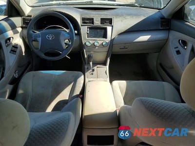 Zdjęcie 8 z 12 samochodu: 2008 TOYOTA CAMRY LE VIN:4T4BE46K18R034321 - miniatura