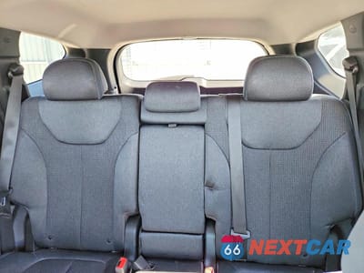 Zdjęcie 10 z 13 samochodu: 2019 HYUNDAI SANTA FE SE VIN:5NMS2CAD1KH027393 - miniatura