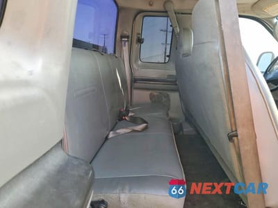 Zdjęcie 10 z 12 samochodu: 2005 FORD F250 SUPER DUTY VIN:1FTSX20515EC09222 - miniatura