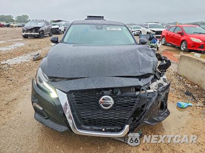 Piąte zdjęcie samochodu w środku: 2021 NISSAN ALTIMA SV VIN:1N4BL4DV0MN419557 - miniatura