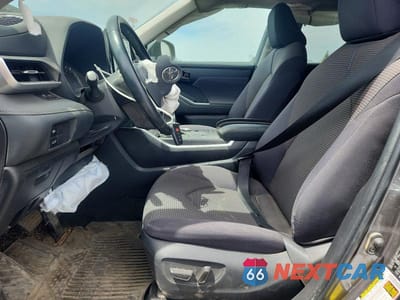 Zdjęcie 7 z 12 samochodu: 2022 TOYOTA HIGHLANDER HYBRID LE VIN:5TDBBRCH7NS550339 - miniatura