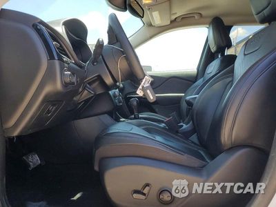 Zdjęcie 6 z 12 samochodu: 2023 JEEP CHEROKEE ALTITUDE LUX VIN:1C4PJMMB8PD111087 - miniatura