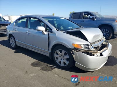 Czwarte zdjęcie samochodu z boku: 2007 HONDA CIVIC LX VIN:1HGFA16537L112821 - miniatura