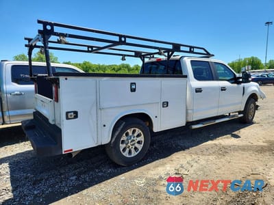 Trzecie zdjęcie samochodu z tyłu: 2022 FORD F250 SUPER DUTY VIN:1FT7W2A69NEE96969 - miniatura