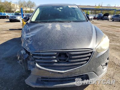 Piąte zdjęcie samochodu w środku: 2016 MAZDA CX-5 TOURING VIN:JM3KE2CY7G0656690 - miniatura
