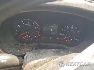 Zdjęcie 9 z 13 samochodu: 2017 KIA SPORTAGE EX VIN:KNDPN3AC4H7250189 - miniatura