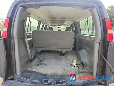 Zdjęcie 10 z 14 samochodu: 2006 CHEVROLET EXPRESS G3500 VIN:1GAHG39U561222289 - miniatura