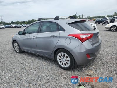 Drugie zdjęcie samochodu z przodu: 2016 HYUNDAI ELANTRA GT BASE VIN:KMHD35LH5GU273702 - miniatura