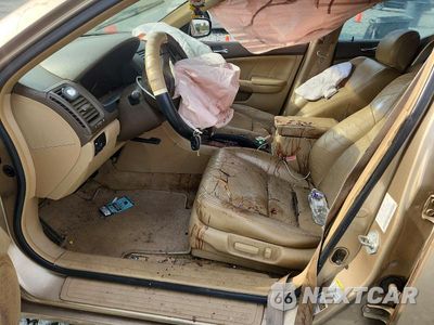 Zdjęcie 7 z 12 samochodu: 2006 HONDA ACCORD EX VIN:1HGCM66536A004491 - miniatura