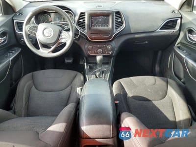 Zdjęcie 8 z 13 samochodu: 2019 JEEP CHEROKEE LATITUDE VIN:1C4PJLCB3KD333072 - miniatura