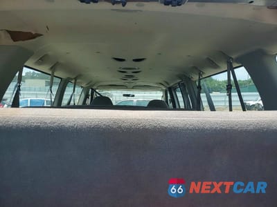 Zdjęcie 10 z 13 samochodu: 2003 FORD ECONOLINE E350 SUPER DUTY WAGON VIN:1FBSS31L43HA53257 - miniatura