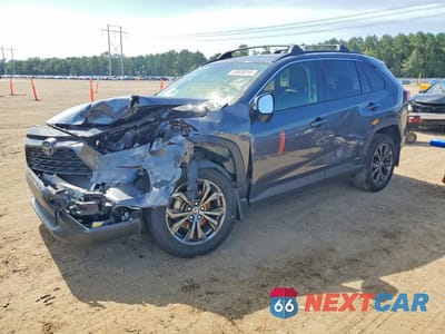 2023 TOYOTA RAV4 XLE PREMIUM JTMB6RFV7PD106348 - główne zdjęcie licytacji z USA - miniatura