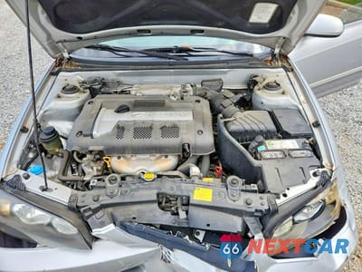 Zdjęcie 11 z 12 samochodu: 2004 HYUNDAI ELANTRA GLS VIN:KMHDN46D94U863894 - miniatura