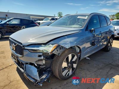 2024 VOLVO XC60 PLUS YV4H60DL3R1814749 - główne zdjęcie licytacji z USA - miniatura