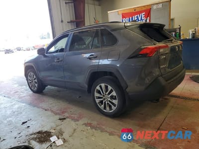 Drugie zdjęcie samochodu z przodu: 2022 TOYOTA RAV4 XLE PREMIUM VIN:2T3A1RFV0NC311702 - miniatura