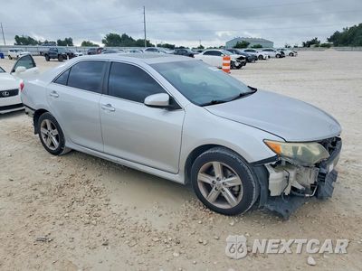 Czwarte zdjęcie samochodu z boku: 2013 TOYOTA CAMRY VIN:4T1BF1FK4DU724094 - miniatura