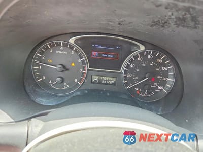 Zdjęcie 9 z 13 samochodu: 2014 NISSAN PATHFINDER SV VIN:5N1AR2MN0EC699949 - miniatura