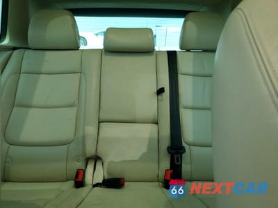 Zdjęcie 10 z 13 samochodu: 2017 VOLKSWAGEN TIGUAN SEL VIN:WVGWV7AX5HK021177 - miniatura
