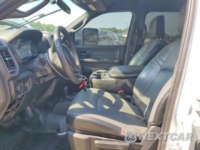 Zdjęcie 7 z 13 samochodu: 2023 RAM 3500 TRADESMAN VIN:3C63RRGL3PG542066 - miniatura